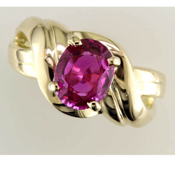 Pink sapphire ring %285%29