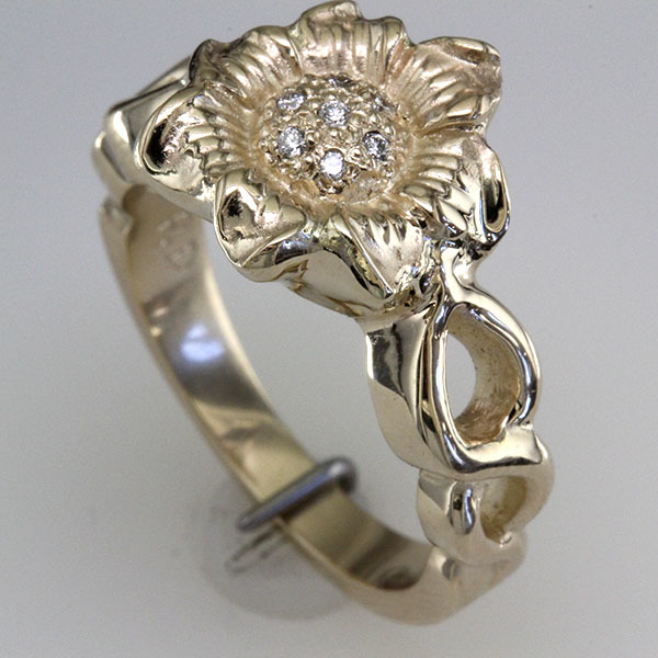 Sunflower diamond engagement ring 2