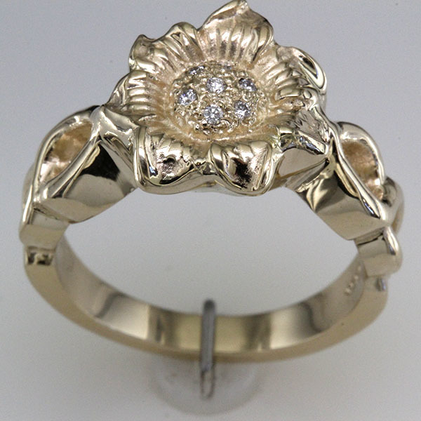 Sunflower diamond engagement ring 3